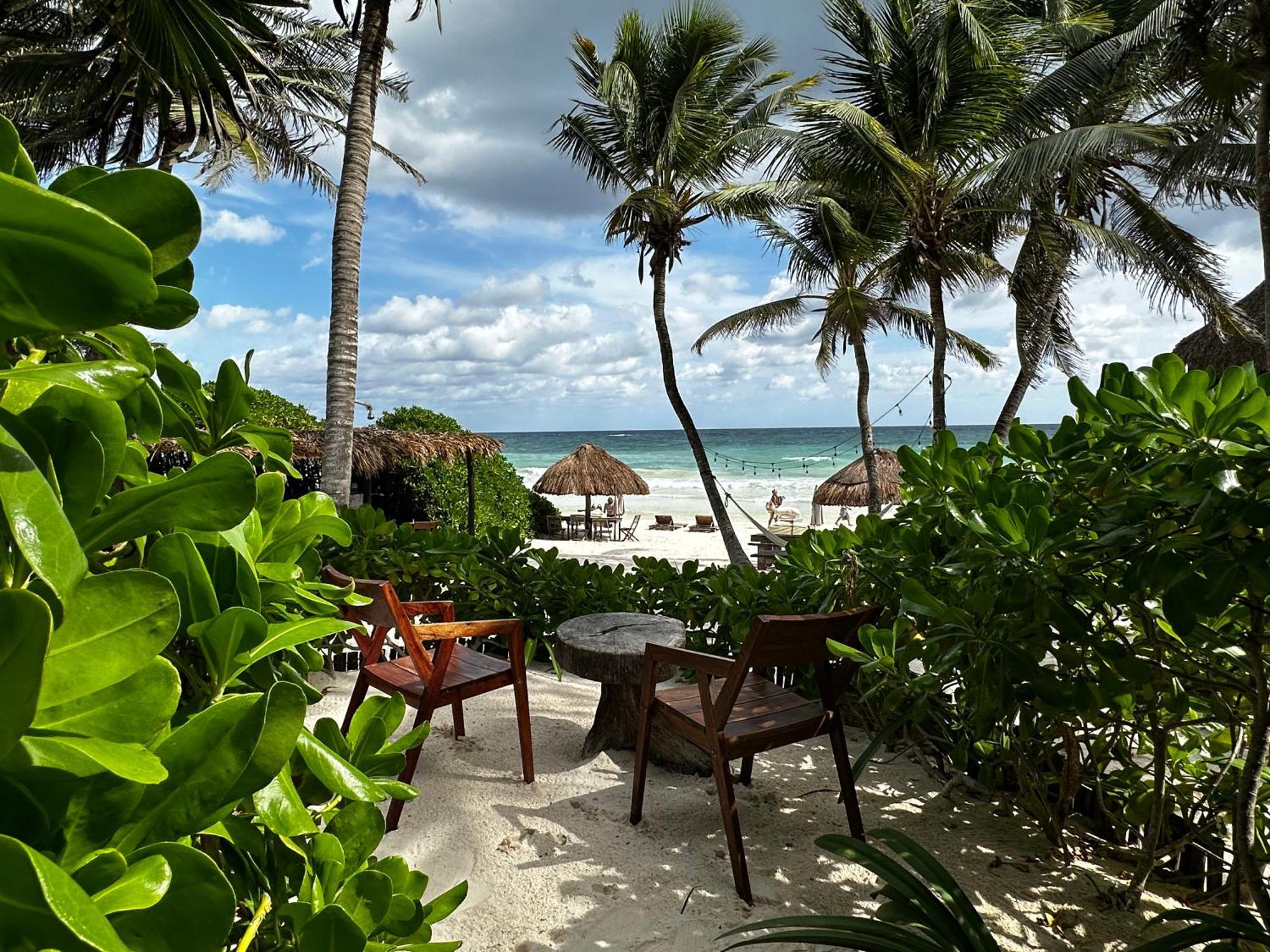 Luv Tulum Hotell Exteriör bild